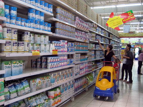 Tin Tức - Bán giá kệ bày bán sữa tại cửa hàng, siêu thị